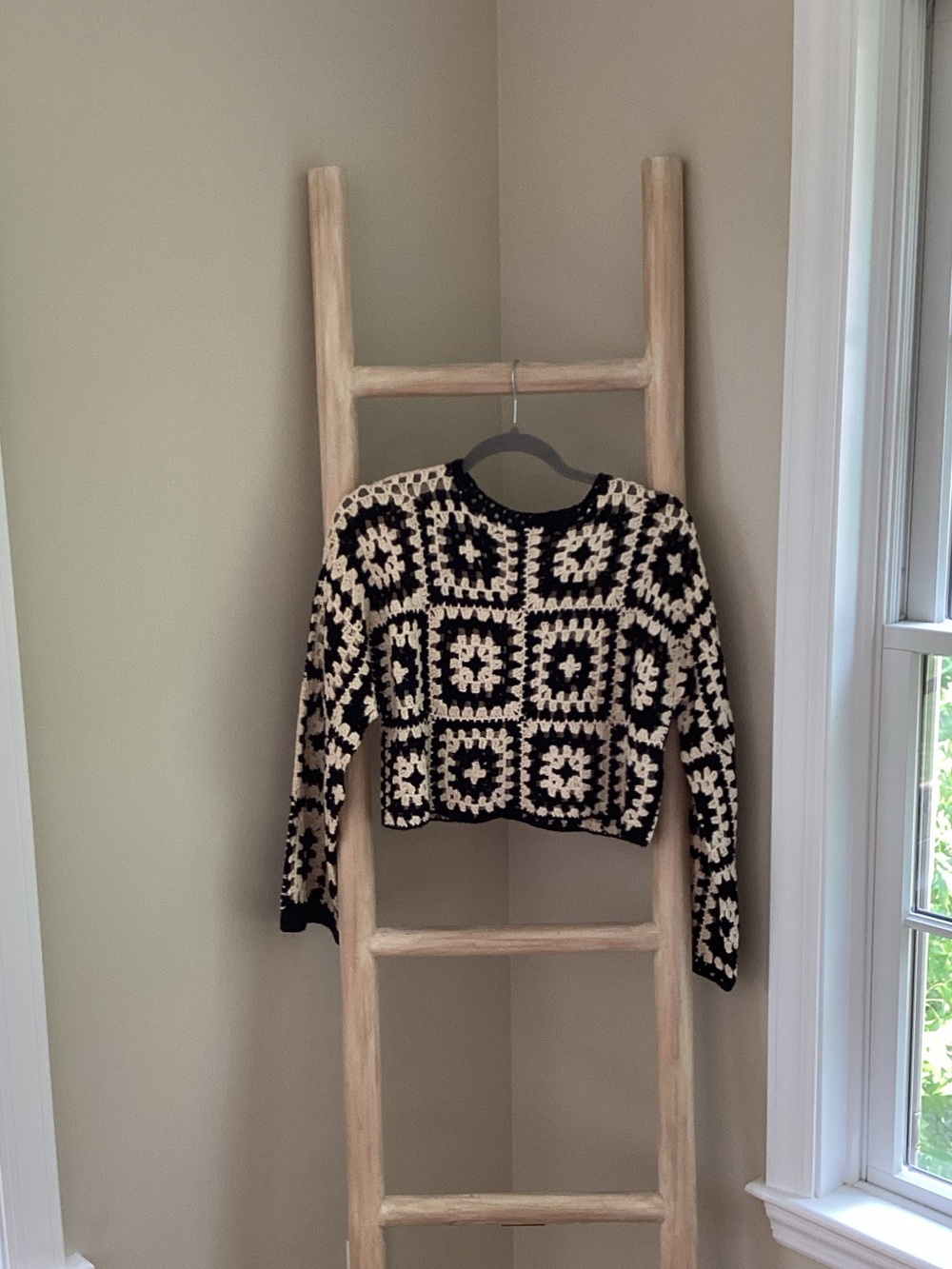 Le Lis Black and Cream Crochet Square-Pattern Sweater
